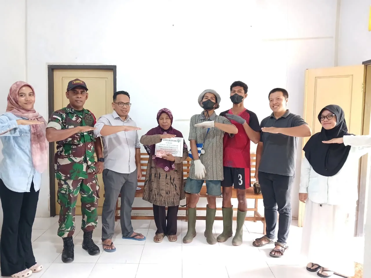 Dana Desa dari Negeri Tanah Rata di Banda Neira: Komitmen untuk Menjaga Sampah Tetap Tertangani